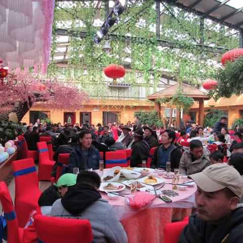 ལྷ་ལུང་མཁར་དང་སྟག་སྐྱིད་མཚོའི་གཉེན་སྟོན་གྱི་འདྲ་པར།