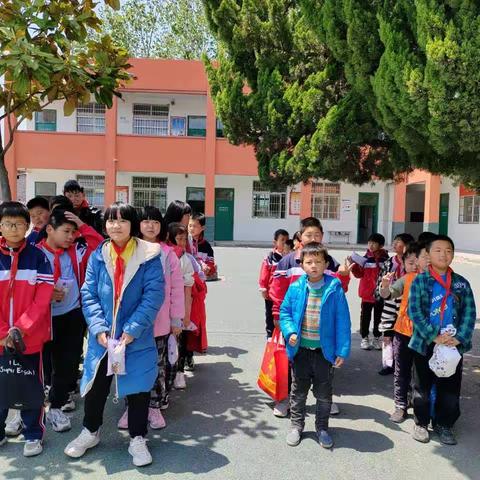 传承忧乐情怀，学习雷锋精神——邓州市元庄黄庄小学研学活动纪实