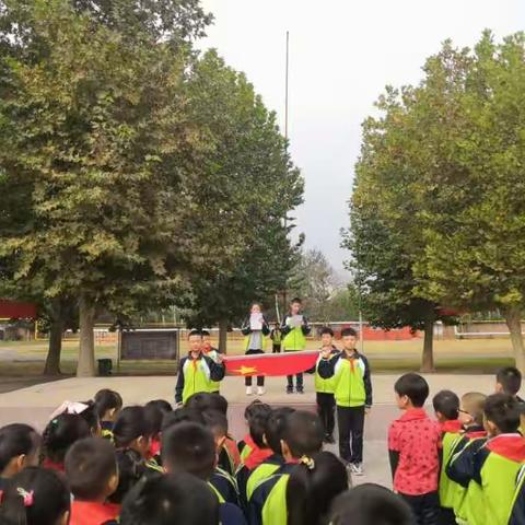 好习惯，争做新时代好队员—莘县油田学校少先队《养成良好的学习习惯》主题升旗仪式》