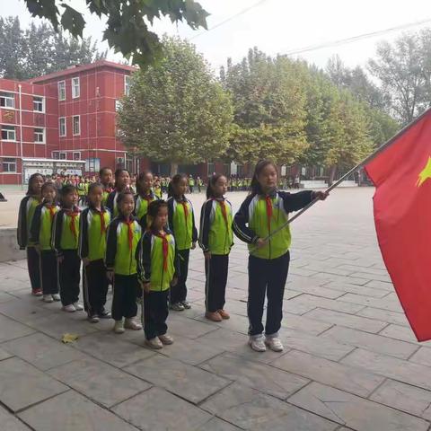 “九九重阳，老少共乐”—莘县油田学校少先队重阳节主题活动