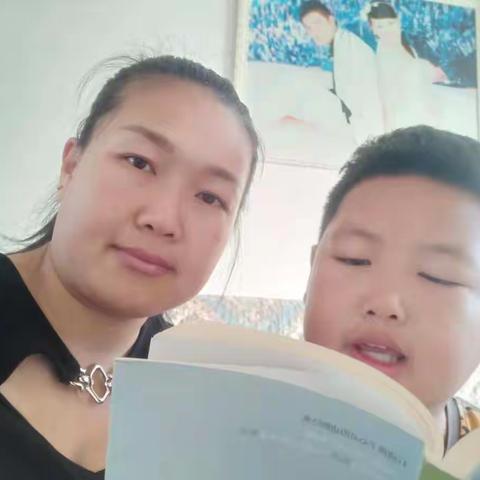 子曰:学而时习之，不亦乐乎。腾小五年五班亲子阅读2022.11.8