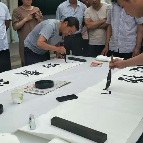 坚定文化自信 促进书法繁荣----东岗镇中心小学书法名家进校园活动专场