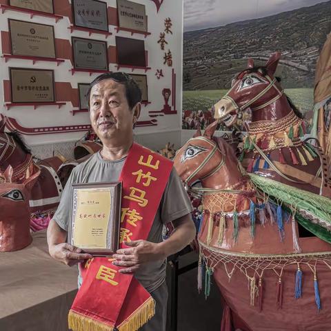 “竹马老郭”的一天