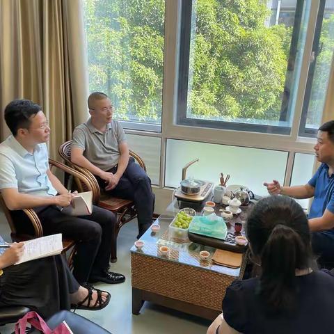 新港街道赴鼓楼区华大街道参观学习网格化工作