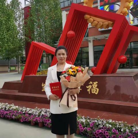 智慧育人，做幸福班主任——胡王敏老师介绍