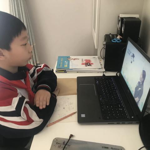 滏园小学      二年级七班      李子炎