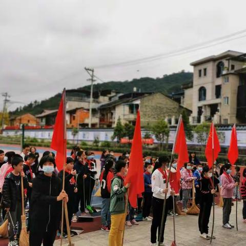 争创文明城，建西学校在行动