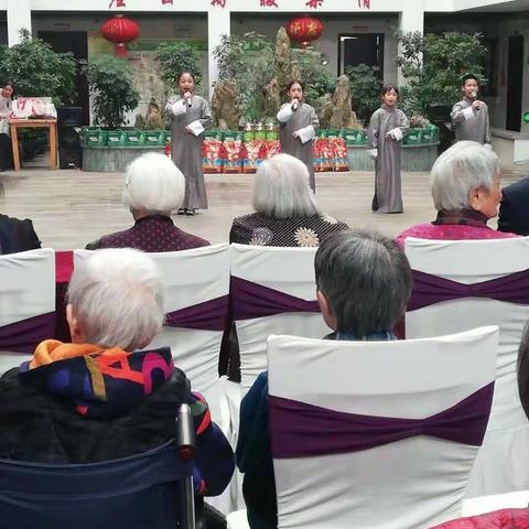 九九重阳节，浓浓敬老情