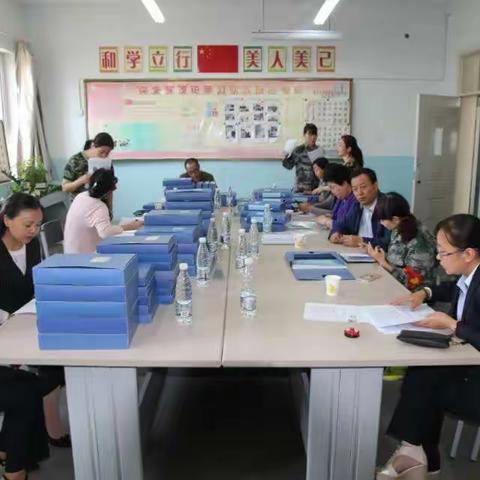 专项督导进校园开学迎检促发展