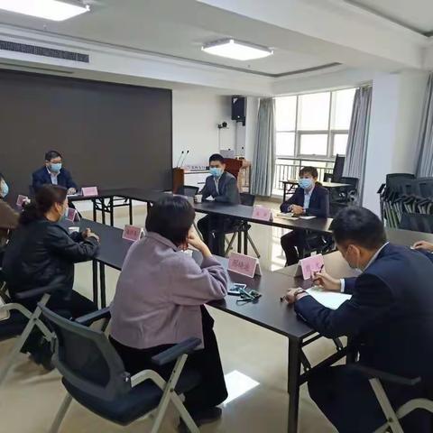 沈波涛行长莅临北海支行，与班子成员家属会谈