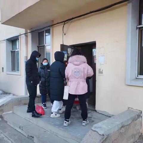 践行“三进三服三推动”责任——甘南县第一中学包保小组在行动