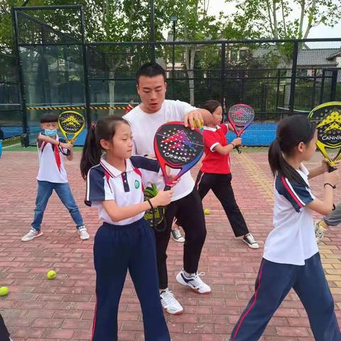 丰富多彩的社团活动——四年级十班延时特色课程剪影