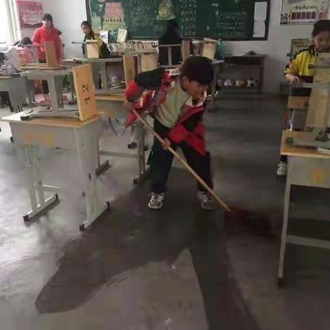 外筲小学三年级一班争创“卫生健康，蓬勃发展”新班级