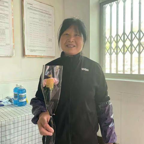 爱在平凡，爱在生活