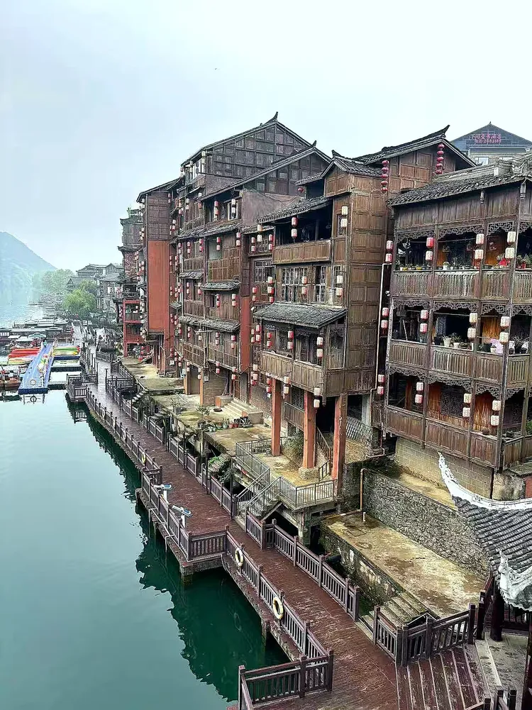 贵州行（三）一苗寨和古镇