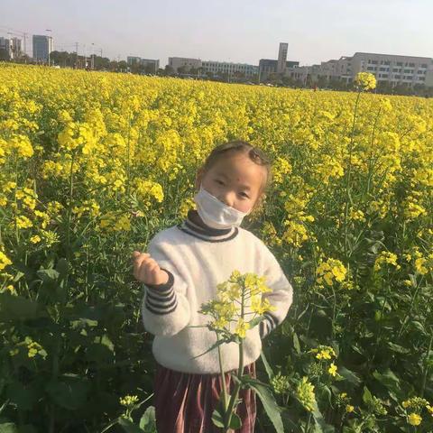 【专访】奋发图强  神墨练字“风采小学员”   王鲁熙