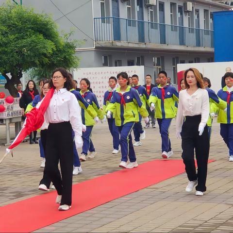 【姚家房中心校姚家房小学】喜迎建党百年 开篇十四五 奋进新征程——姚家房小学党员展风采