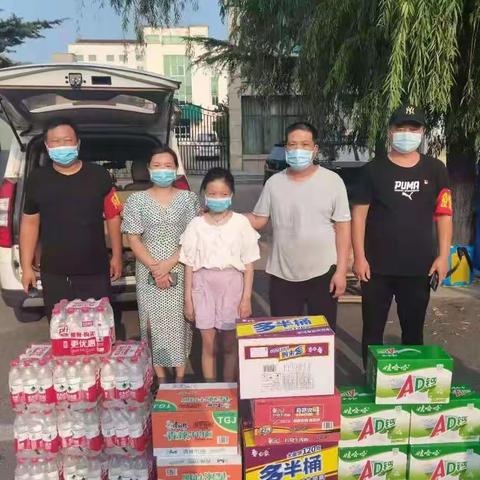 小举动大温暖                                         —— 爱心捐赠防疫物资 助力疫情防控工作