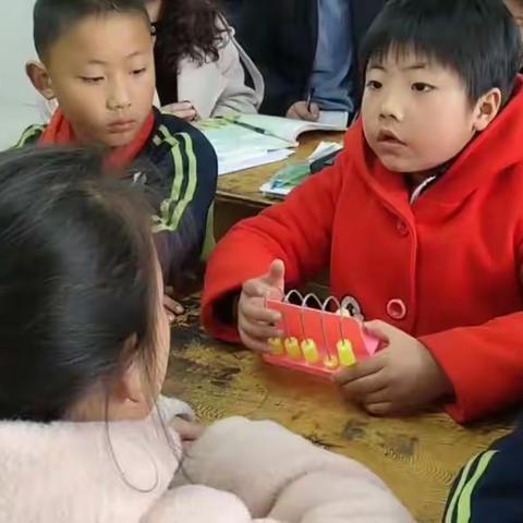 课堂大赛场  比学赶帮超