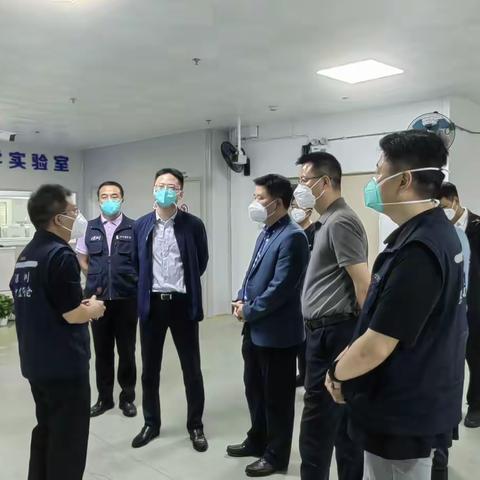 成都市青白江区调研组到龙岗集中监管仓考察调研