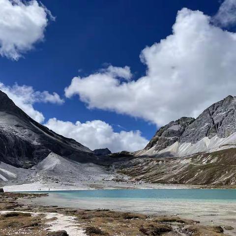 亚丁雨崩看山行