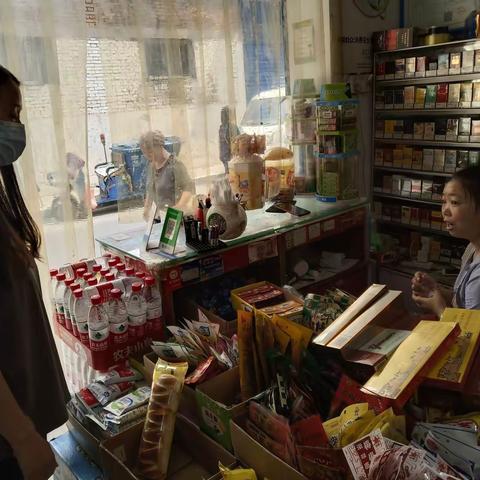 护航“十四运”柏树林街办和北社区开展红袖章流动巡逻工作（2021年6月25日）