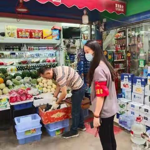 护航“十四运”柏树林街办和北社区开展红袖章流动巡逻工作（2021年6月26日）