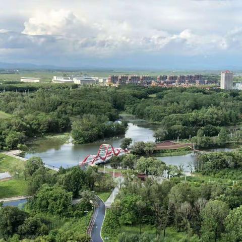 六月，写一首诗给你