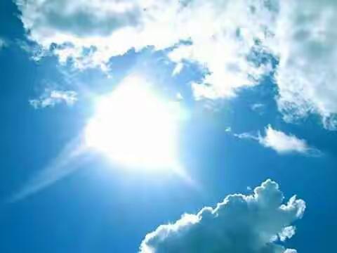 蒋依含仿写诗歌《在天晴了的时候》