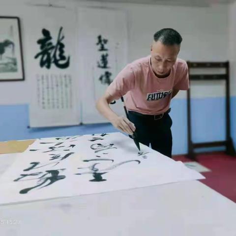 「笔尖上的中国」——艺术家汤良国