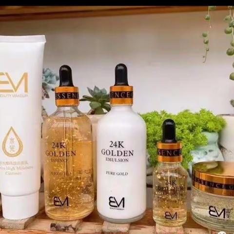团品：妆美24K黄金金华套盒