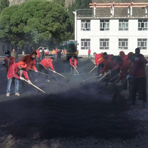 改善院落环境  提升精神文明建设水平