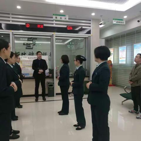 黔东南州邮政分公司产能提升标杆网点打造在行动(麻江凤凰大道第一轮第一天)