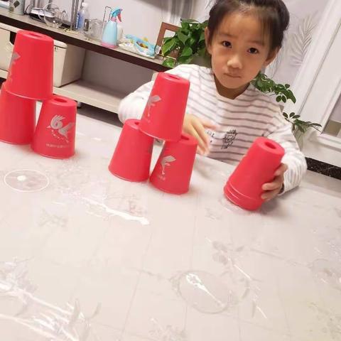 神墨6F小学员—蔺盈涵