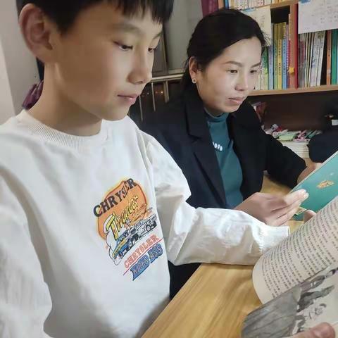 让读书成为习惯   让书香飘满庭院