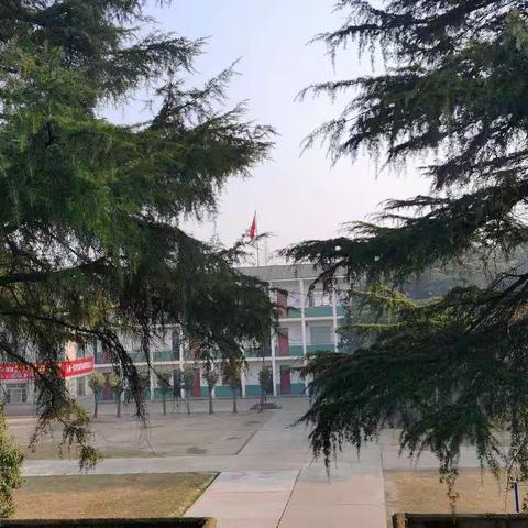 廖河小学警钟长鸣 多管齐下打造安全校园