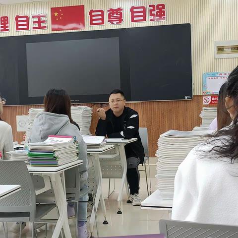 作业检查养习惯，夯实常规提质量——橡树湾小学二年级组作业常规检查活动