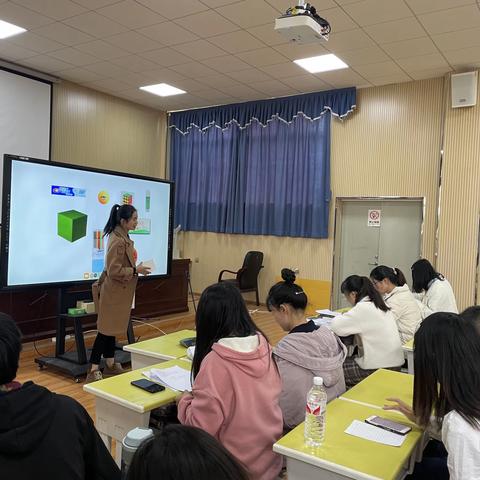 展课堂风采，促新秀成长——记文山市柳井乡中心学校新教师教学基本功展示活动