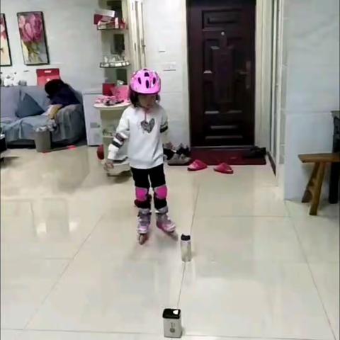 爱德美幼儿园“战役”小主播—夏艺珈