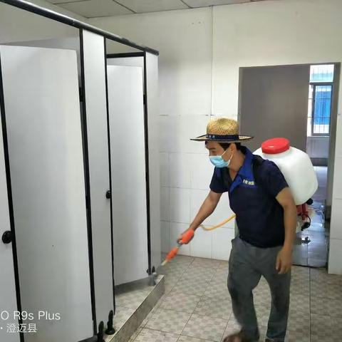灾后消毒 总务部在行动
