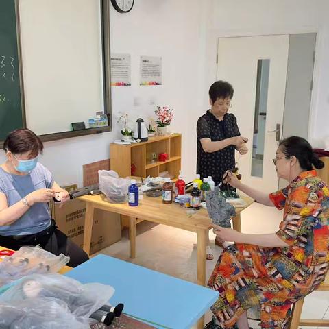 钩针不歇伏  编织藏惊喜