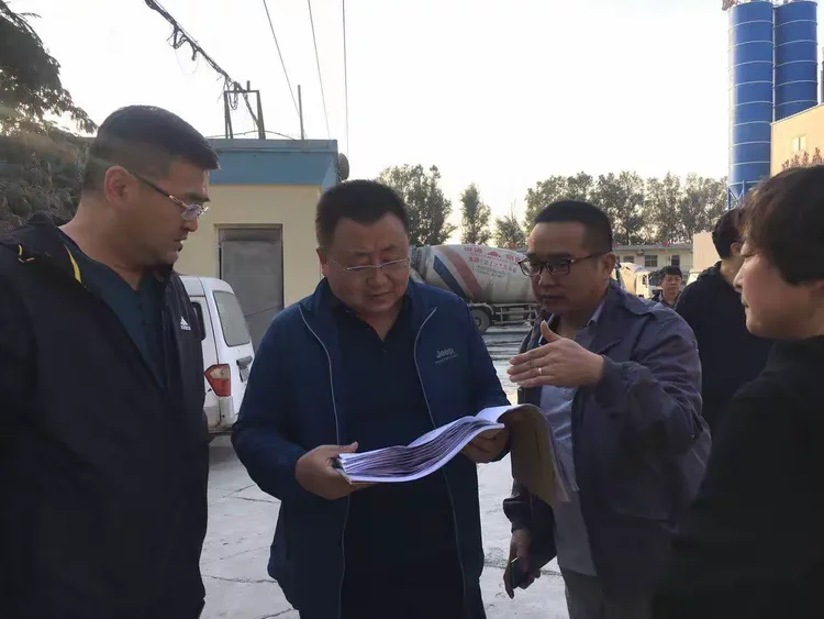 贾晓伟副主任督导检查高新区“两节”期间安全生产工作