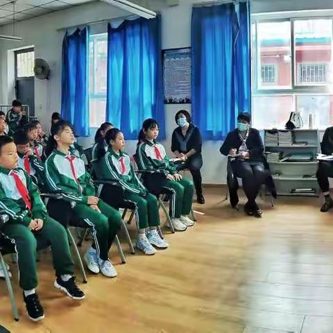 “浩荡春风起，奋进正当时”——音乐教研员莅临南关小学 听课指导青年教师成长