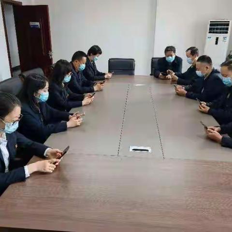 融媒体中心组织收看“最美铁路人”先进事迹网上报告会