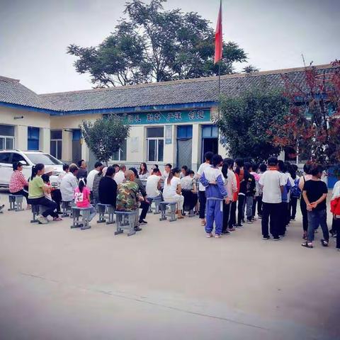 龙池小学暑假散学典礼