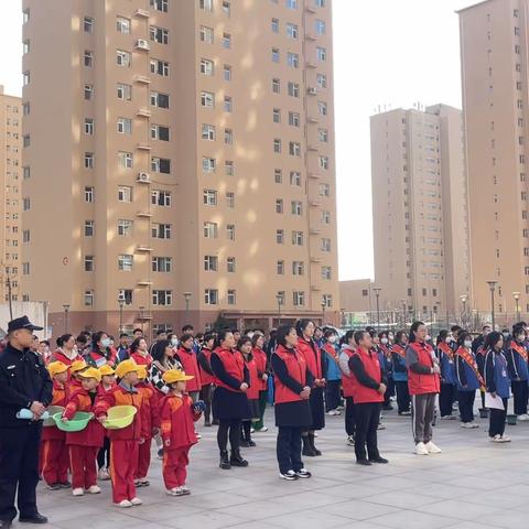 五社联动聚合力，服务居民零距离--太西街道潞才社区开展志愿服务超市综合活动