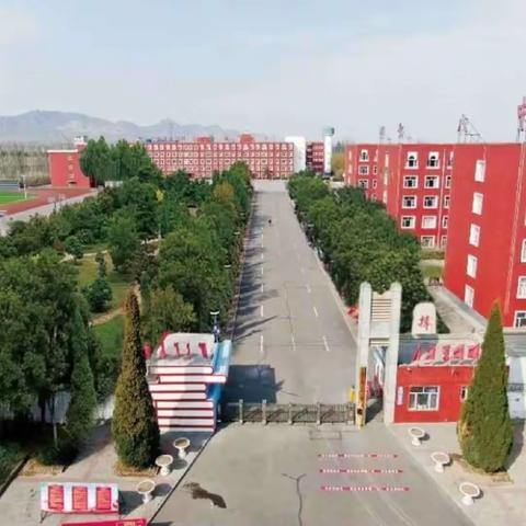 消防演练始于心，防范未“燃”始于行——怀仁八中23秋消防演练