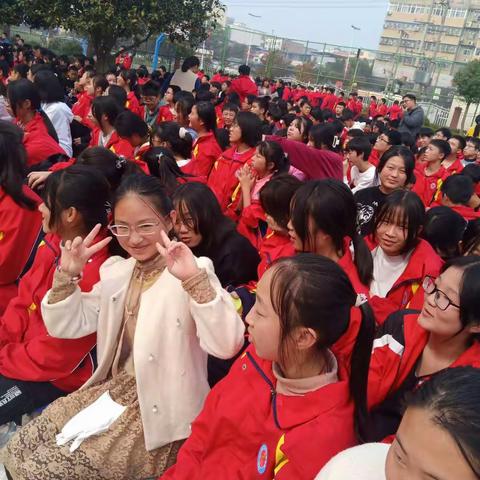 青春飞扬，梦想起航~友兰双语八三班孩子的成长记录。