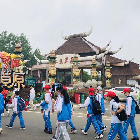 驰骋木兰草原 传承中华美德——曾都区聚奎门学校木兰草原研学之旅