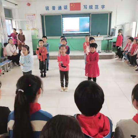 南海山小学“迎中秋 庆国庆”爱国主义主题活动